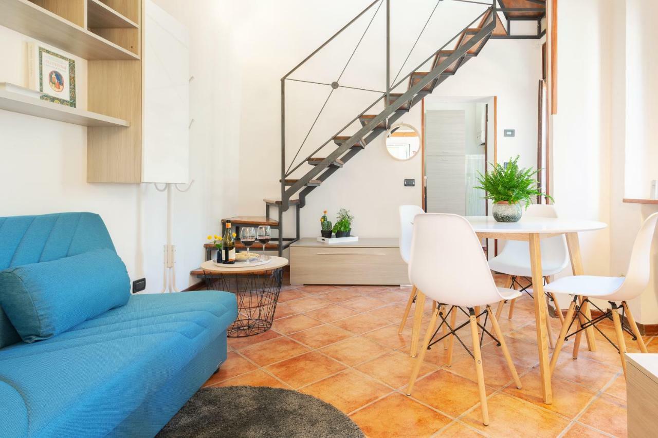 Duplex Apartment In Pieno Centro 페라라 외부 사진